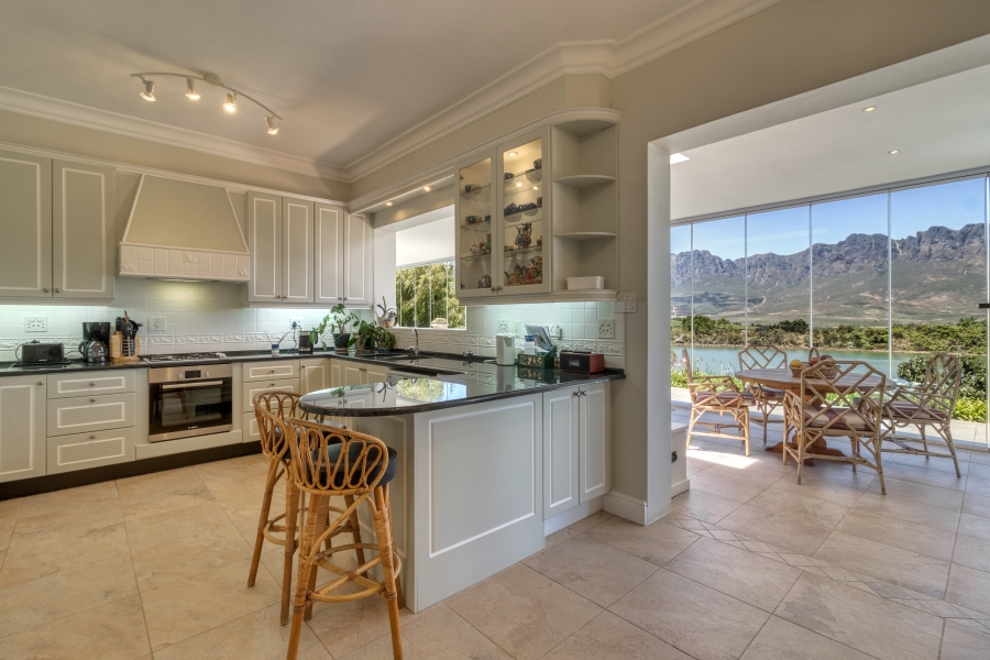 3 Bedroom Property for Sale in Erinvale Golf Estate Western Cape